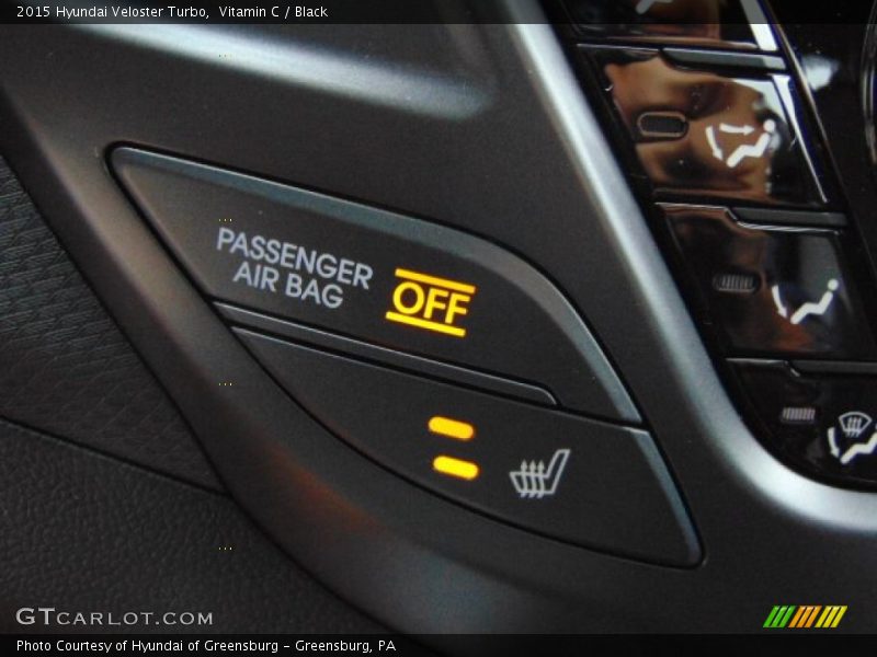 Vitamin C / Black 2015 Hyundai Veloster Turbo