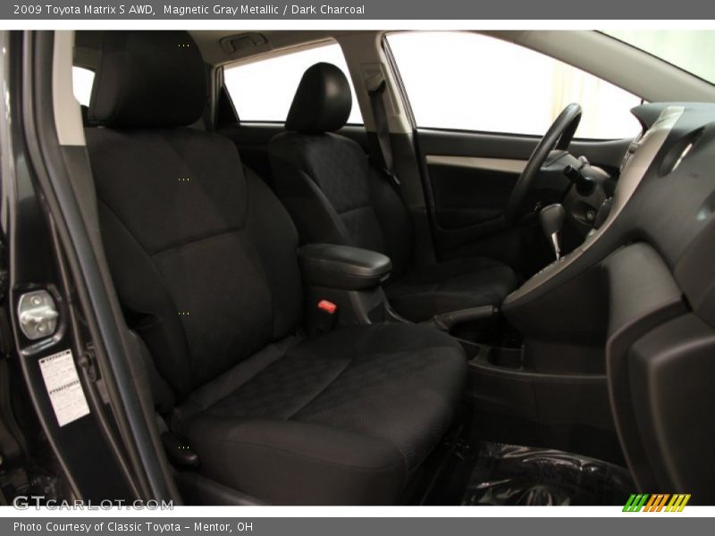 Magnetic Gray Metallic / Dark Charcoal 2009 Toyota Matrix S AWD