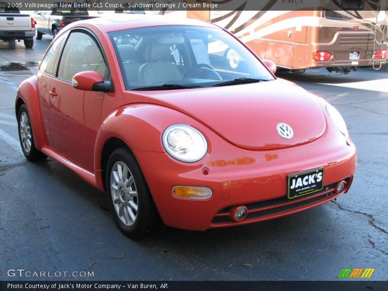 Sundown Orange / Cream Beige 2005 Volkswagen New Beetle GLS Coupe