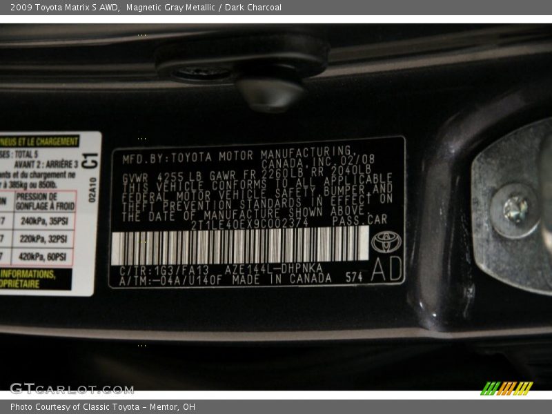 Magnetic Gray Metallic / Dark Charcoal 2009 Toyota Matrix S AWD