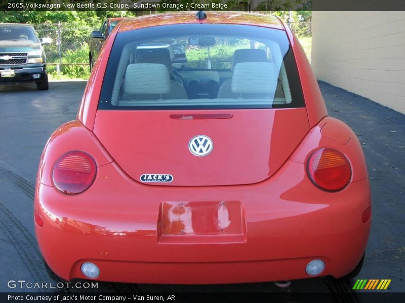 Sundown Orange / Cream Beige 2005 Volkswagen New Beetle GLS Coupe