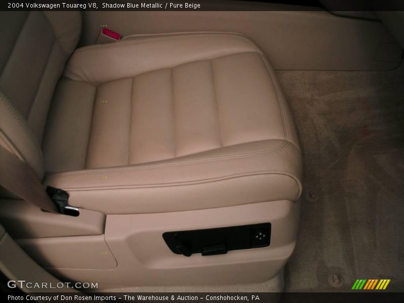 Shadow Blue Metallic / Pure Beige 2004 Volkswagen Touareg V8