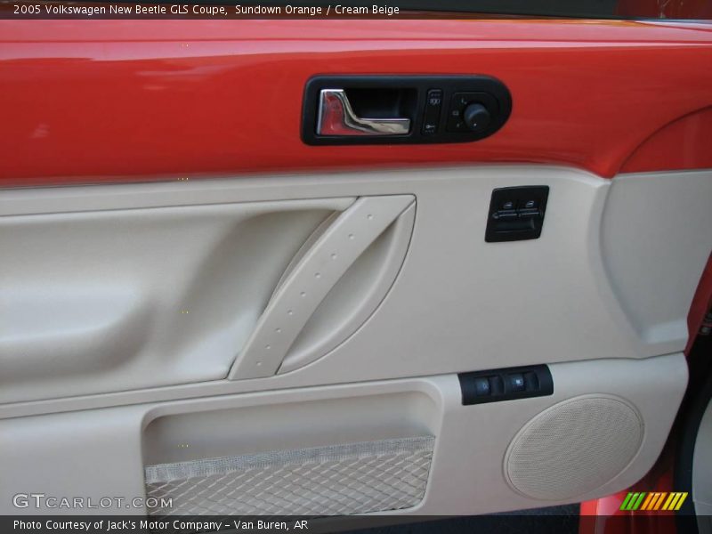 Sundown Orange / Cream Beige 2005 Volkswagen New Beetle GLS Coupe
