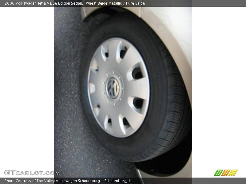 Wheat Beige Metallic / Pure Beige 2006 Volkswagen Jetta Value Edition Sedan