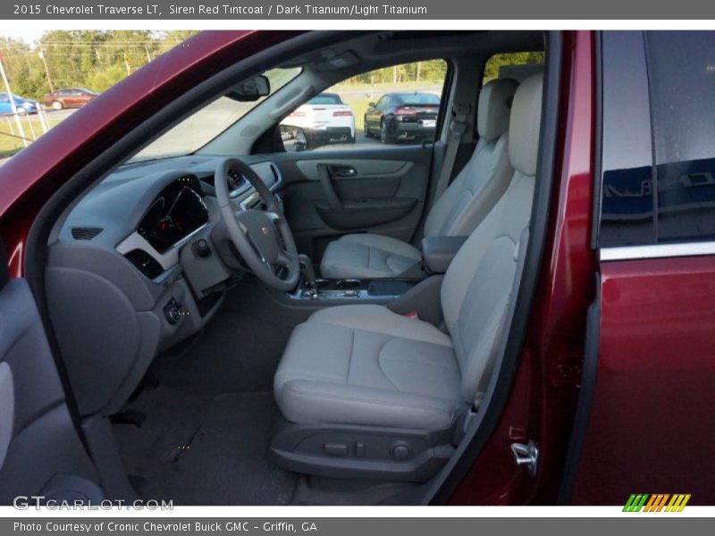 Siren Red Tintcoat / Dark Titanium/Light Titanium 2015 Chevrolet Traverse LT
