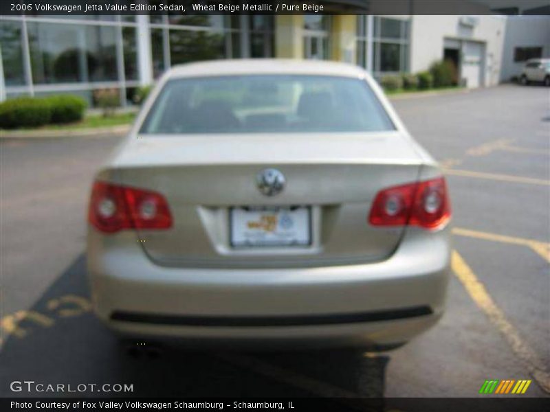 Wheat Beige Metallic / Pure Beige 2006 Volkswagen Jetta Value Edition Sedan