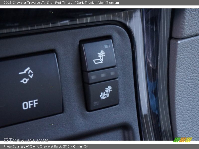 Siren Red Tintcoat / Dark Titanium/Light Titanium 2015 Chevrolet Traverse LT