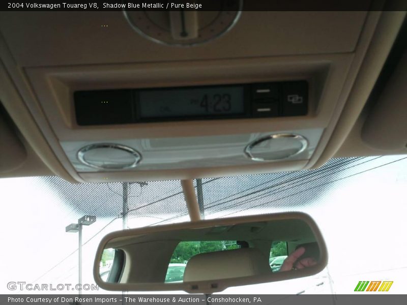 Shadow Blue Metallic / Pure Beige 2004 Volkswagen Touareg V8