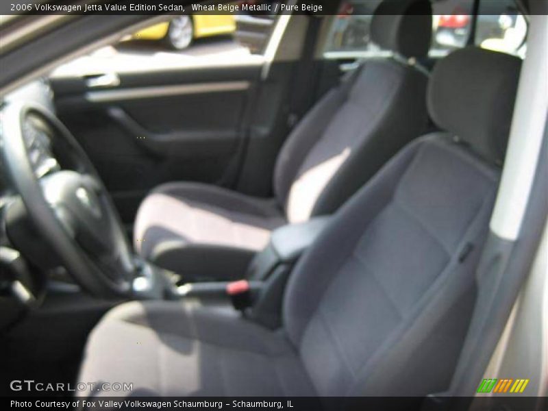 Wheat Beige Metallic / Pure Beige 2006 Volkswagen Jetta Value Edition Sedan