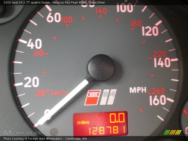 Hibiscus Red Pearl Effect / Onyx/Silver 2000 Audi S4 2.7T quattro Sedan