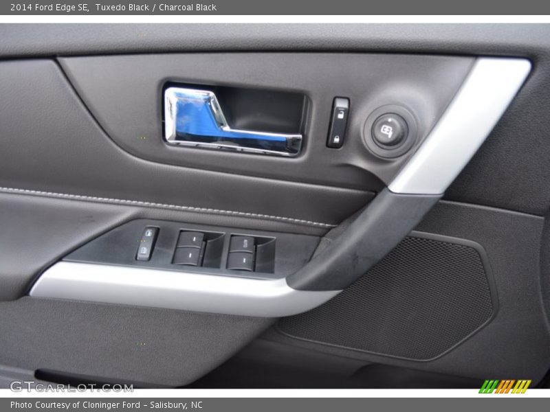 Tuxedo Black / Charcoal Black 2014 Ford Edge SE
