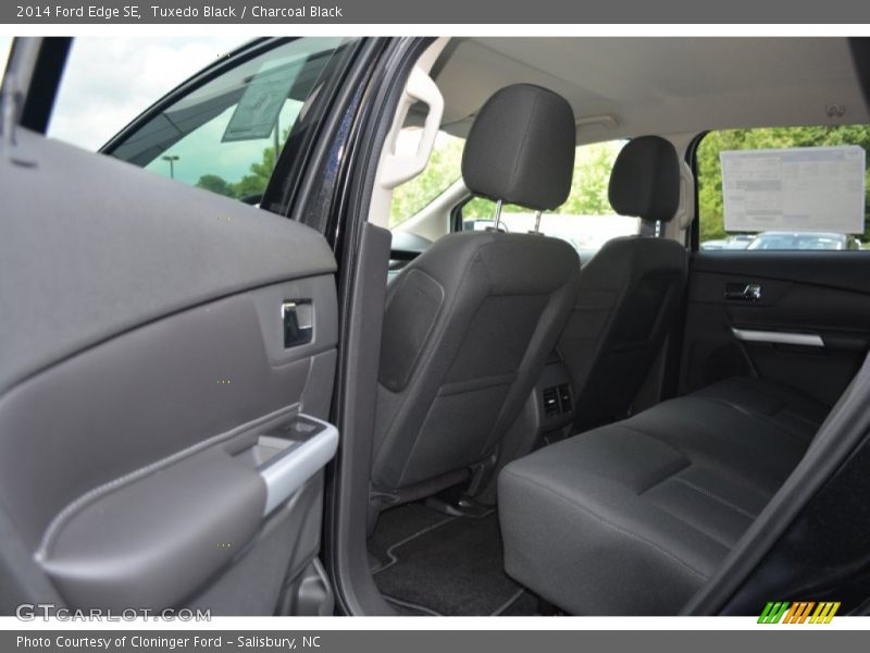 Tuxedo Black / Charcoal Black 2014 Ford Edge SE