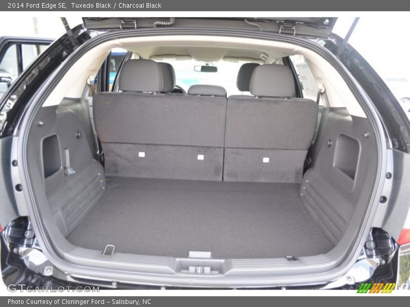 Tuxedo Black / Charcoal Black 2014 Ford Edge SE