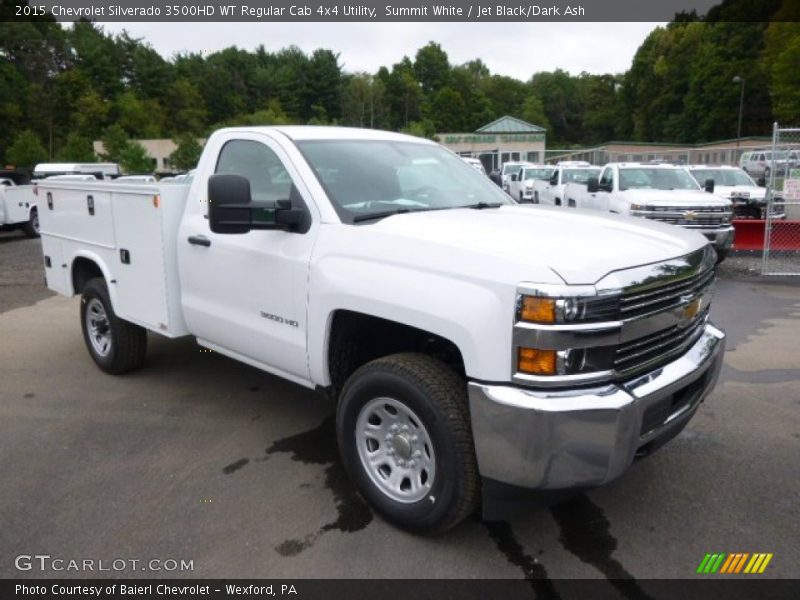 Front 3/4 View of 2015 Silverado 3500HD WT Regular Cab 4x4 Utility
