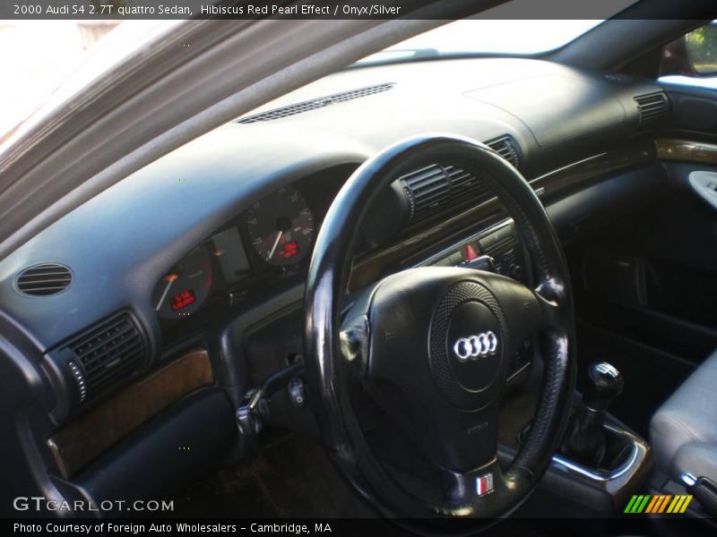 Hibiscus Red Pearl Effect / Onyx/Silver 2000 Audi S4 2.7T quattro Sedan