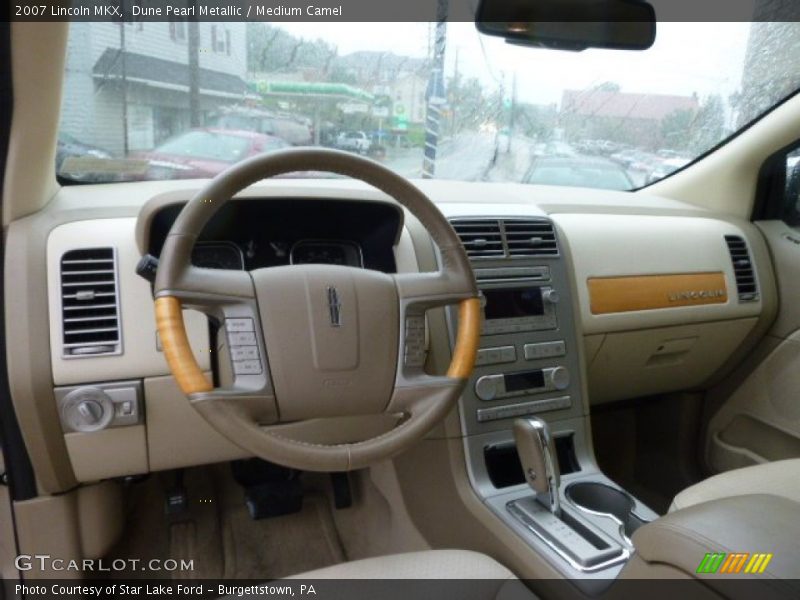 Dune Pearl Metallic / Medium Camel 2007 Lincoln MKX