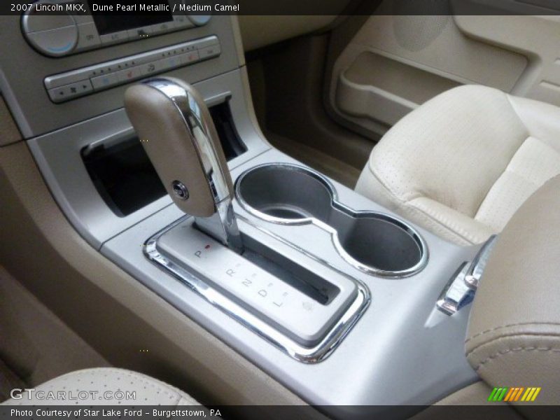 Dune Pearl Metallic / Medium Camel 2007 Lincoln MKX
