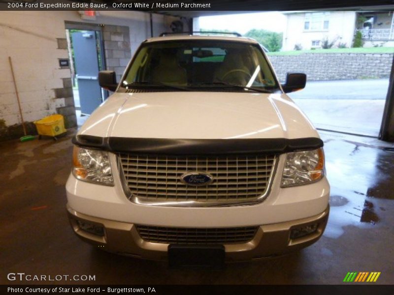 Oxford White / Medium Parchment 2004 Ford Expedition Eddie Bauer