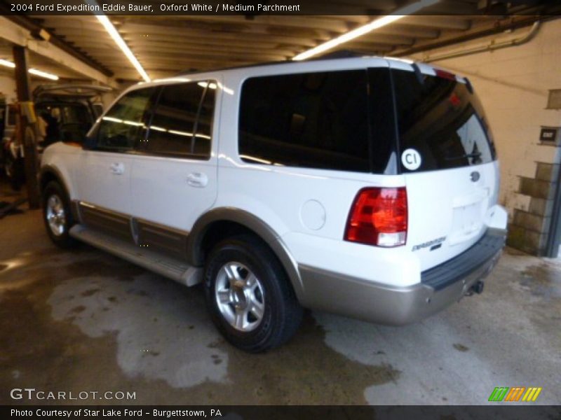 Oxford White / Medium Parchment 2004 Ford Expedition Eddie Bauer