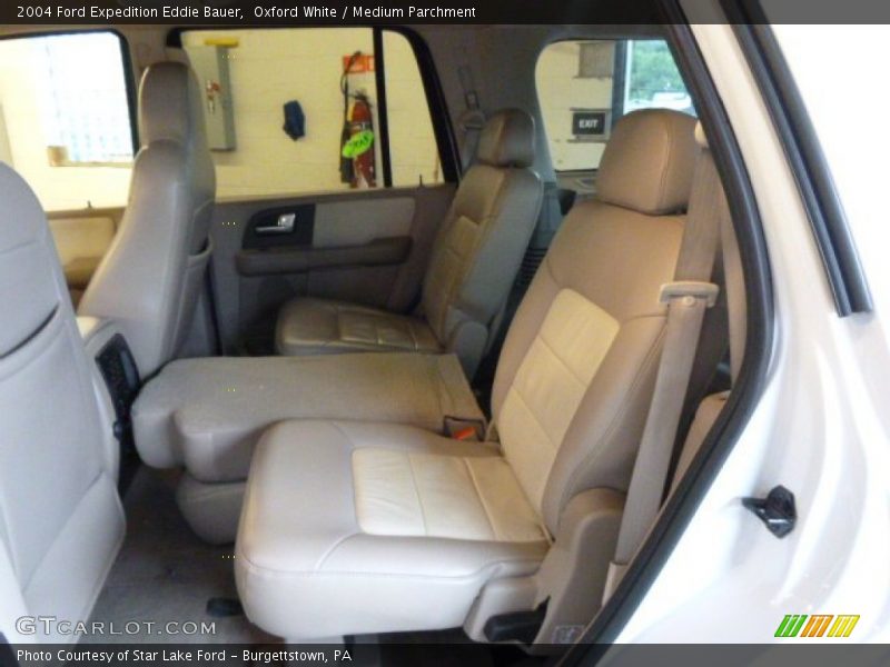 Oxford White / Medium Parchment 2004 Ford Expedition Eddie Bauer
