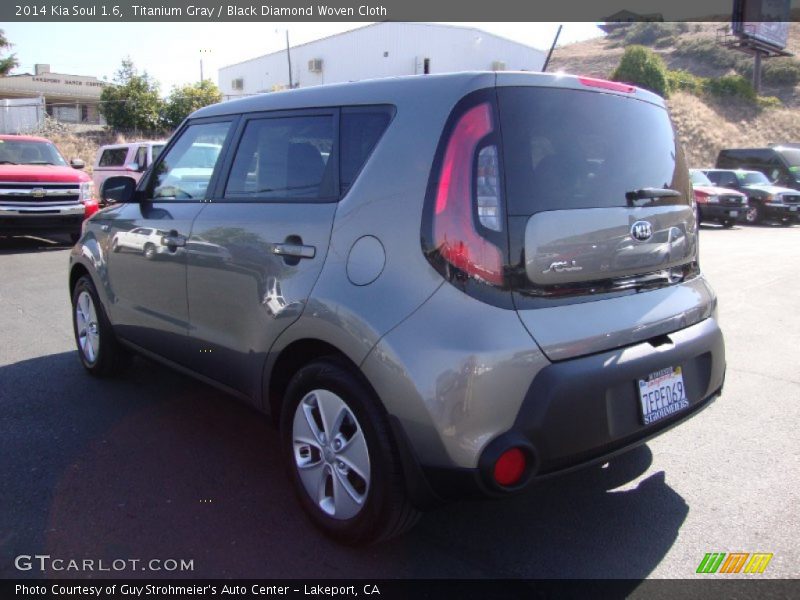 Titanium Gray / Black Diamond Woven Cloth 2014 Kia Soul 1.6