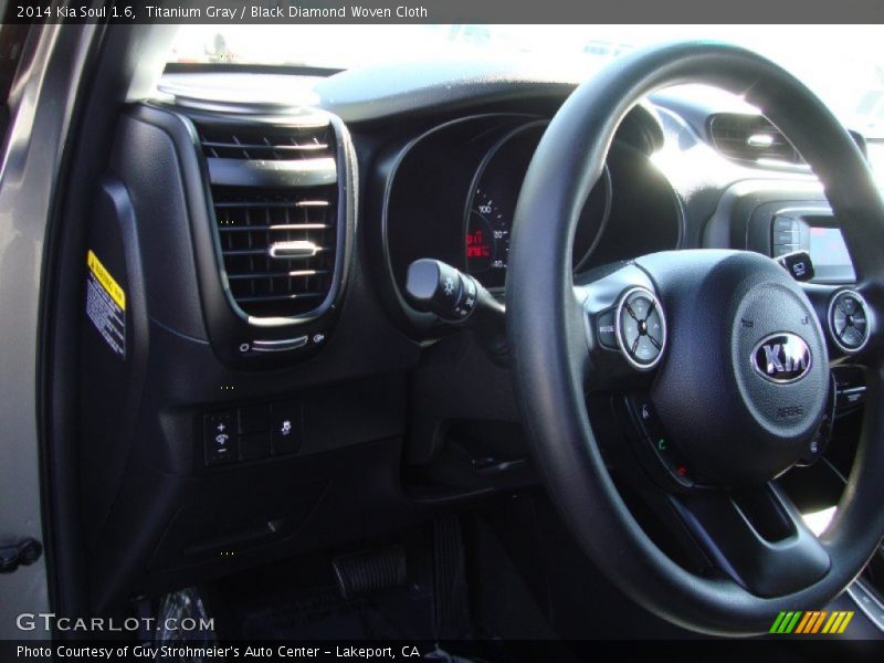 Titanium Gray / Black Diamond Woven Cloth 2014 Kia Soul 1.6