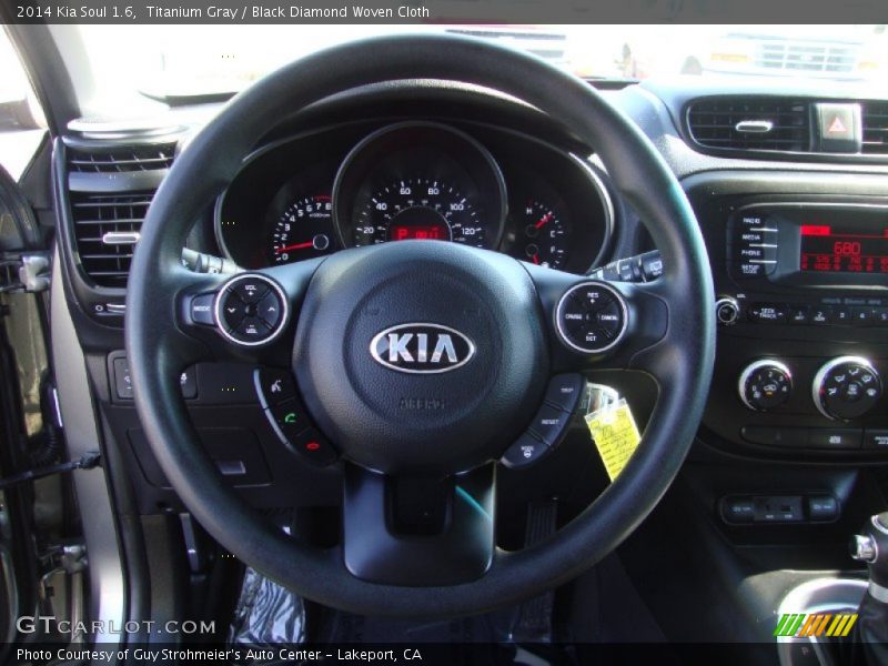 Titanium Gray / Black Diamond Woven Cloth 2014 Kia Soul 1.6