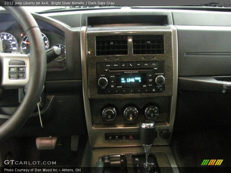 Bright Silver Metallic / Dark Slate Gray 2012 Jeep Liberty Jet 4x4