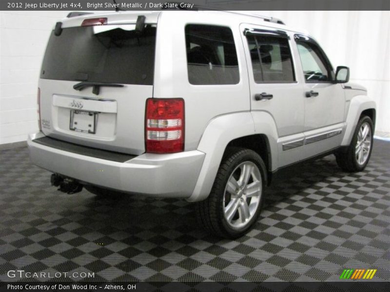 Bright Silver Metallic / Dark Slate Gray 2012 Jeep Liberty Jet 4x4