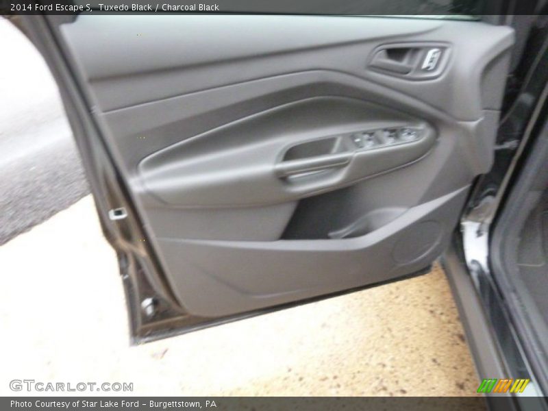 Tuxedo Black / Charcoal Black 2014 Ford Escape S