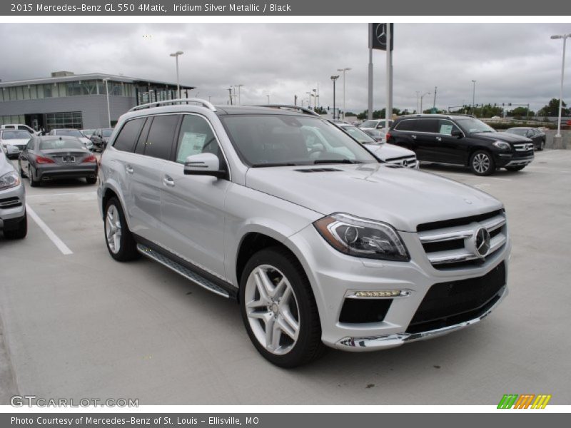 Front 3/4 View of 2015 GL 550 4Matic