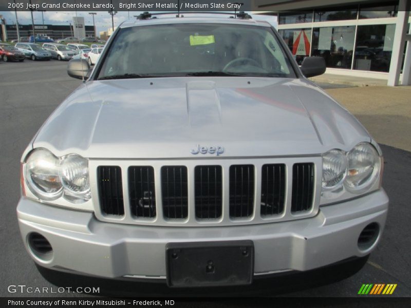 Bright Silver Metallic / Medium Slate Gray 2005 Jeep Grand Cherokee Laredo