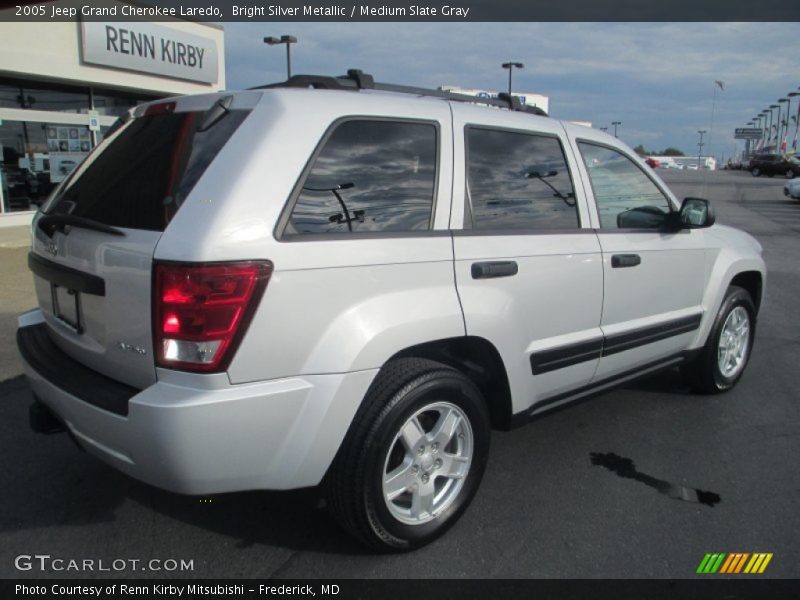Bright Silver Metallic / Medium Slate Gray 2005 Jeep Grand Cherokee Laredo