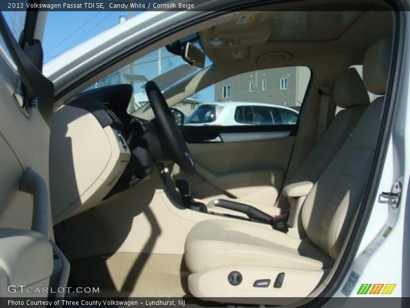 Candy White / Cornsilk Beige 2013 Volkswagen Passat TDI SE