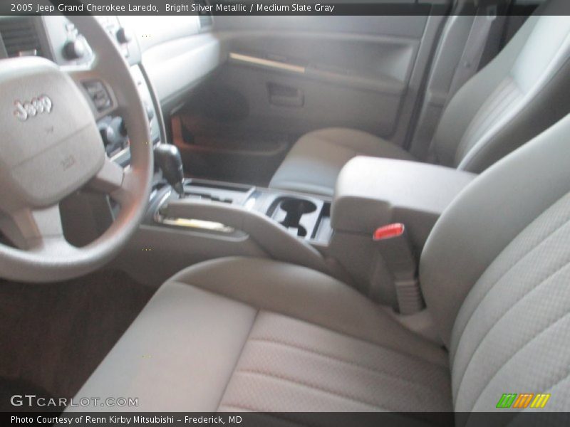 Bright Silver Metallic / Medium Slate Gray 2005 Jeep Grand Cherokee Laredo