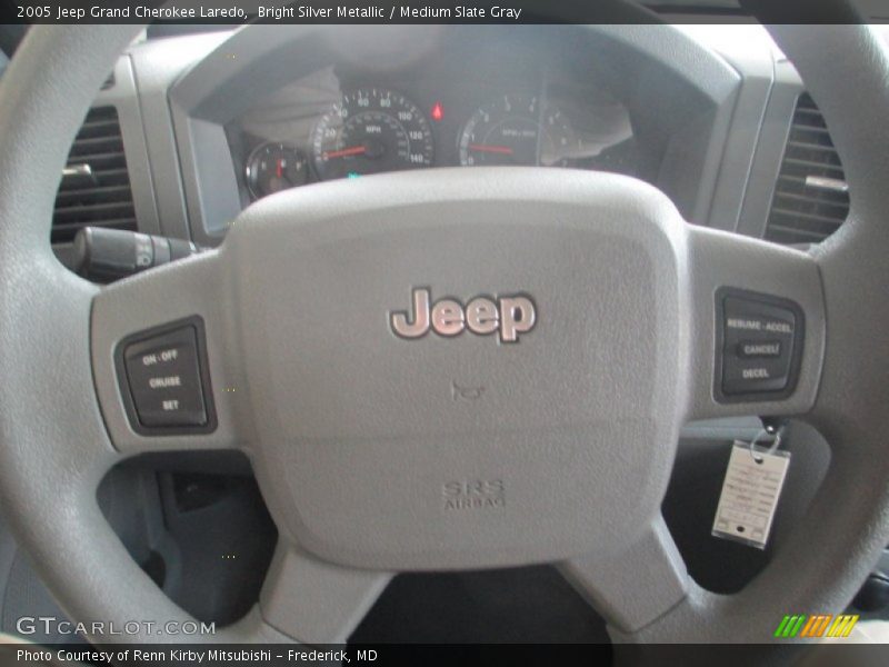 Bright Silver Metallic / Medium Slate Gray 2005 Jeep Grand Cherokee Laredo
