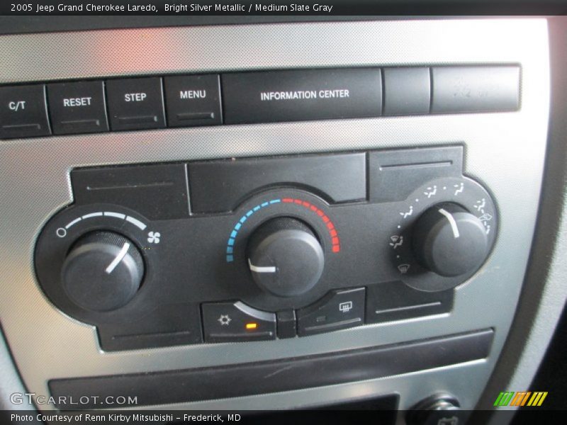 Bright Silver Metallic / Medium Slate Gray 2005 Jeep Grand Cherokee Laredo