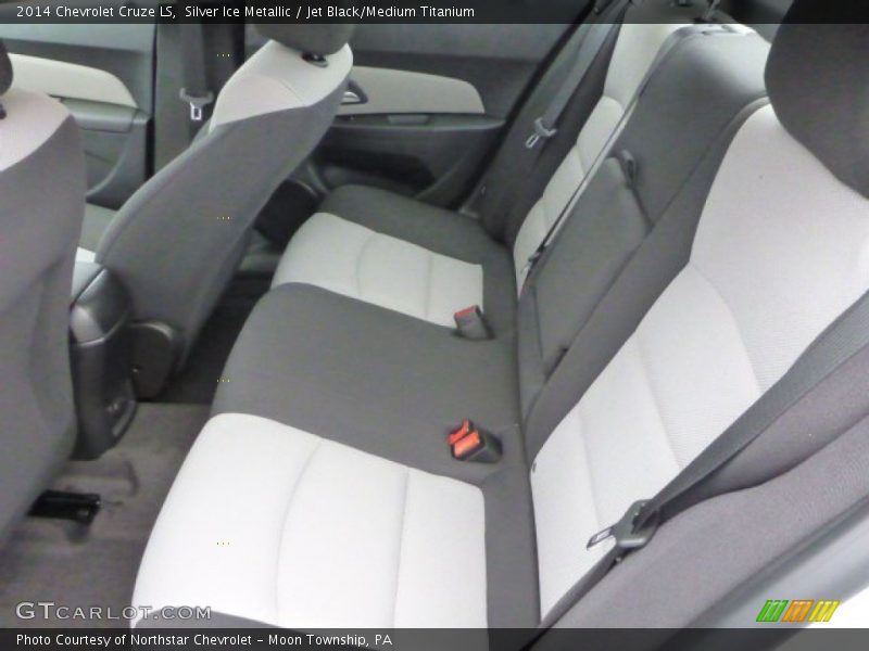 Silver Ice Metallic / Jet Black/Medium Titanium 2014 Chevrolet Cruze LS