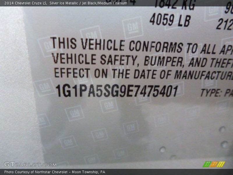 Silver Ice Metallic / Jet Black/Medium Titanium 2014 Chevrolet Cruze LS