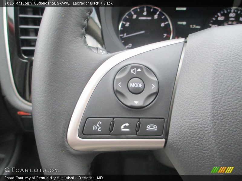Labrador Black / Black 2015 Mitsubishi Outlander SE S-AWC