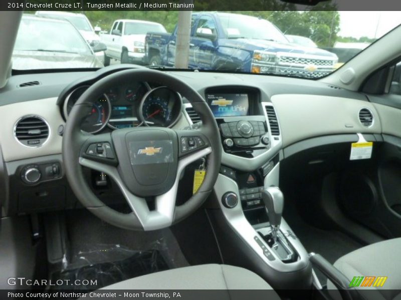 Tungsten Metallic / Medium Titanium 2014 Chevrolet Cruze LT