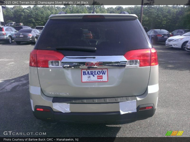 Champagne Silver Metallic / Jet Black 2015 GMC Terrain SLE
