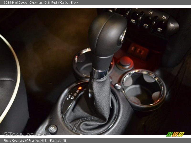 Chili Red / Carbon Black 2014 Mini Cooper Clubman