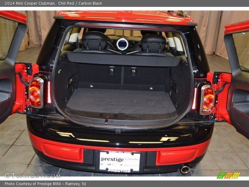 Chili Red / Carbon Black 2014 Mini Cooper Clubman