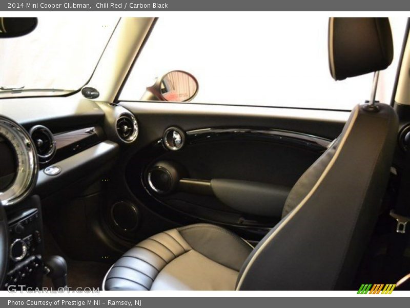 Chili Red / Carbon Black 2014 Mini Cooper Clubman