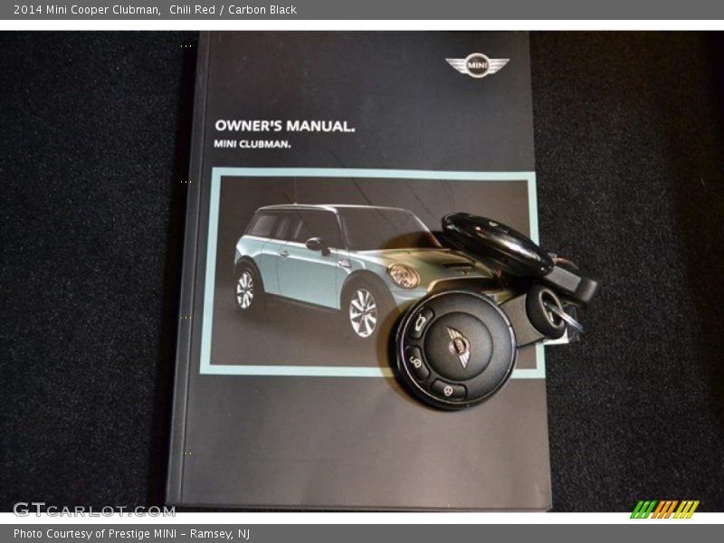 Chili Red / Carbon Black 2014 Mini Cooper Clubman