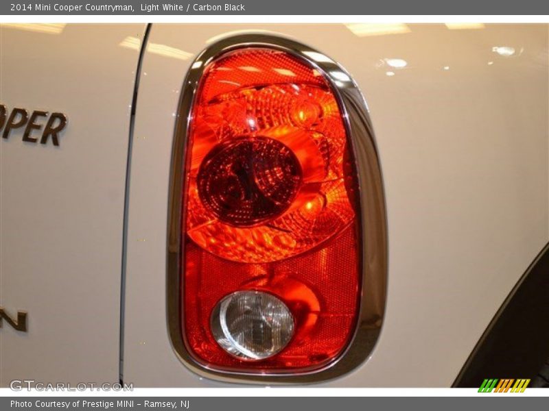 Light White / Carbon Black 2014 Mini Cooper Countryman