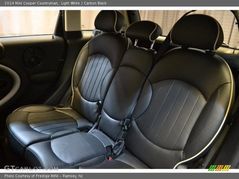 Light White / Carbon Black 2014 Mini Cooper Countryman