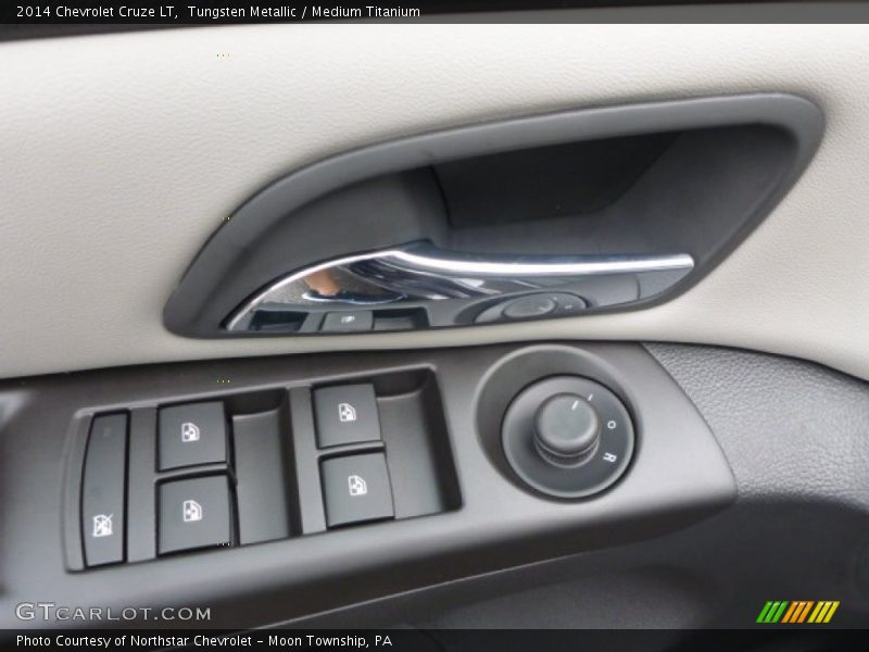 Tungsten Metallic / Medium Titanium 2014 Chevrolet Cruze LT