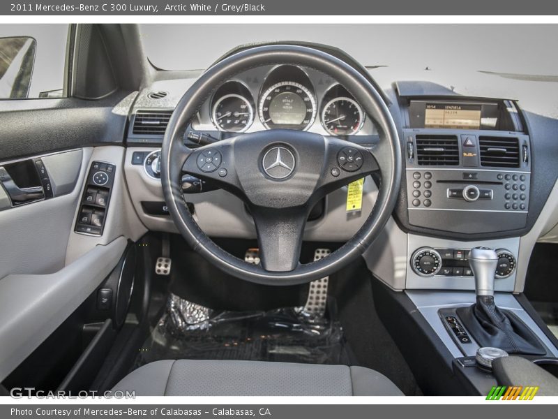Arctic White / Grey/Black 2011 Mercedes-Benz C 300 Luxury